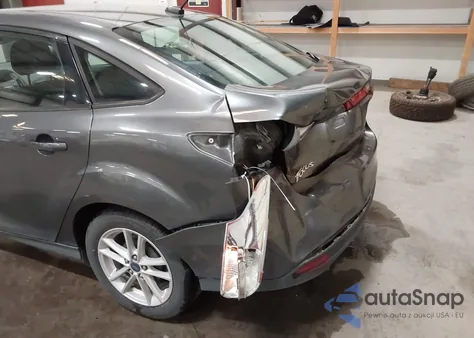 2018 Ford Focus Se из США, поврежденный, VIN 1FADP3F21JL288558